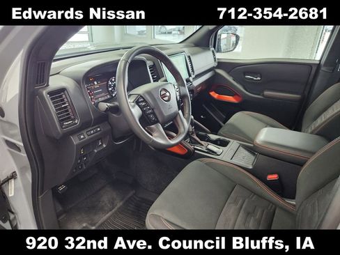Used 2023 Nissan Frontier PRO-4X w/ Pro Convenience Package image 15