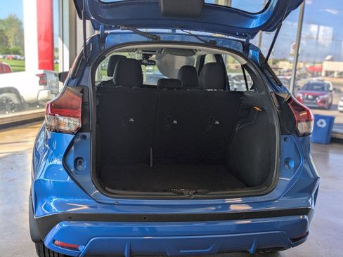 Used 2024 Nissan Kicks S FWD image 14