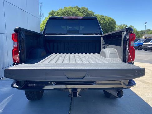 Used 2023 Chevrolet Silverado 3500 High Country AWD/4WD image 8
