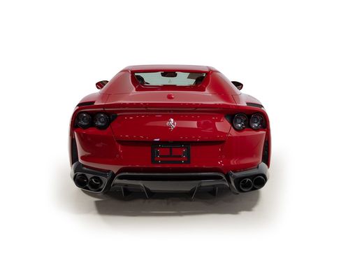 Used 2022 Ferrari 812 GTS RWD image 7