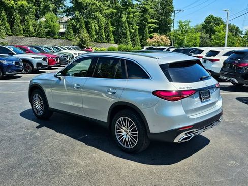 New 2026 Mercedes-Benz GLC 300 4MATIC image 11