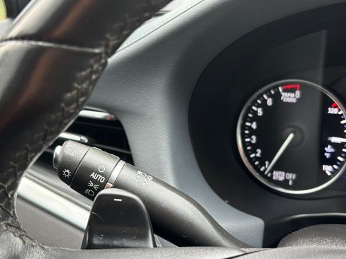 Used 2024 Buick Enclave Premium image 30