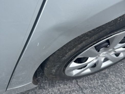 Used 2025 Toyota Corolla LE FWD image 10