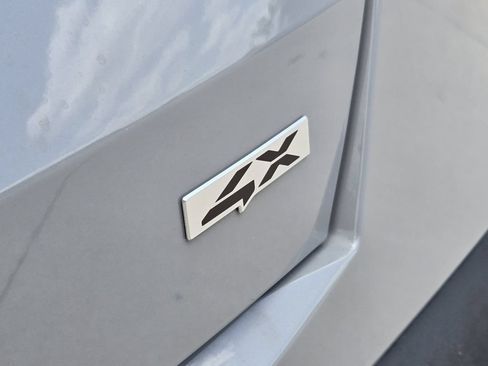 New 2025 Kia Sorento S AWD/4WD image 8