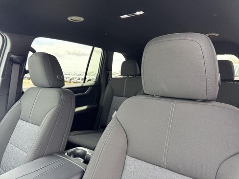 New 2026 GMC Acadia Elevation FWD image 22