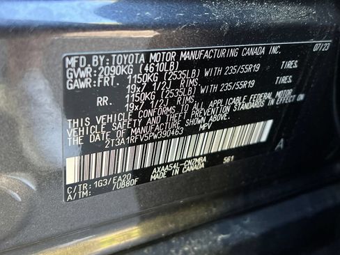 Used 2023 Toyota RAV4 XLE Premium AWD/4WD image 10