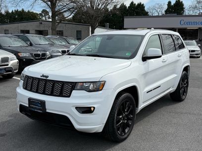 Used 2017 Jeep Grand Cherokee Altitude