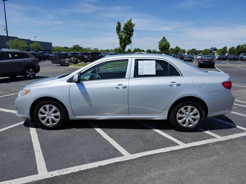 Used 2009 Toyota Corolla LE FWD image 11