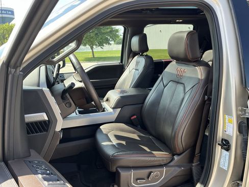 Used 2017 Ford F350 King Ranch w/ King Ranch Ultimate Package image 11