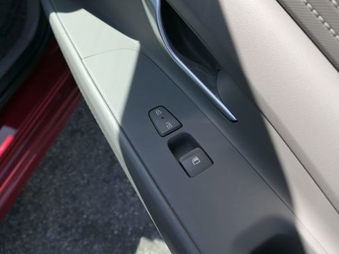 Certified 2023 Hyundai Elantra SEL image 23