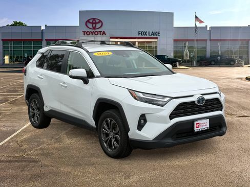Used 2024 Toyota RAV4 XLE Premium w/ Weather Package AWD/4WD image 7