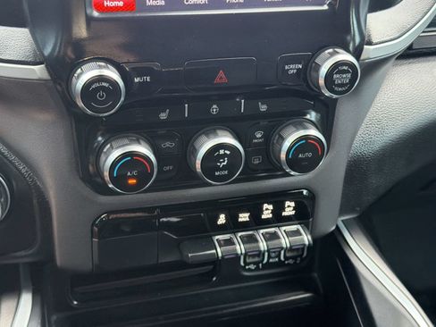 Used 2022 RAM 1500 Big Horn w/ Night Edition AWD/4WD image 21