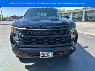 New 2026 Chevrolet Silverado 1500 Custom Trail Boss w/ LPO, Dark Essentials Package video 2