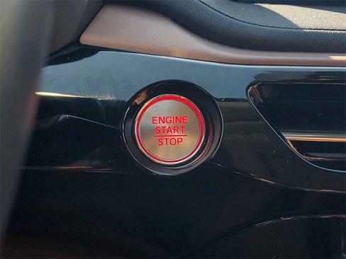 Certified 2024 Acura MDX SH-AWD w/ Technology Package image 32