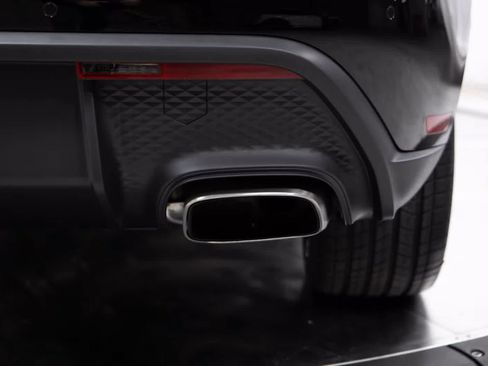 Certified 2026 Porsche Macan AWD/4WD image 20