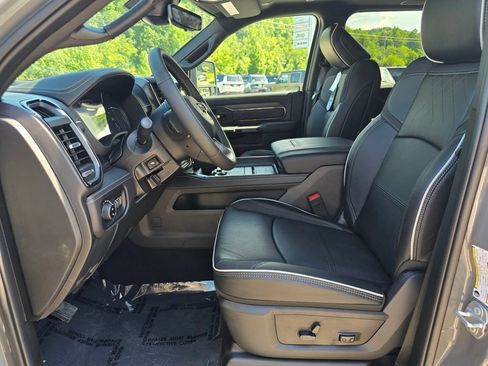 New 2026 RAM 3500 Limited AWD/4WD image 4