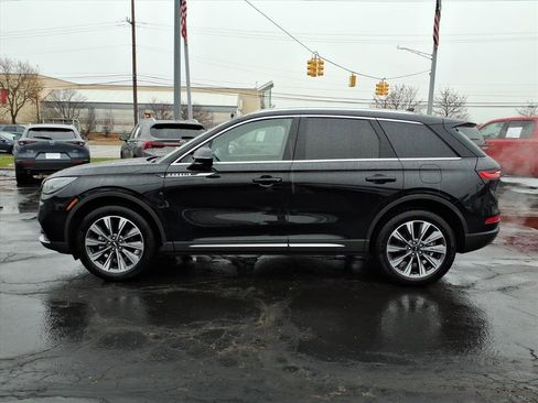 Certified 2022 Lincoln Corsair Reserve w/ Elements Package image 4