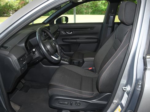Used 2024 Honda CR-V Sport image 8