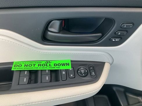 New 2026 Honda Odyssey EX-L image 5