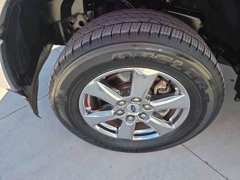 Used 2018 Ford F150 XLT w/ Equipment Group 302A Luxury image 5