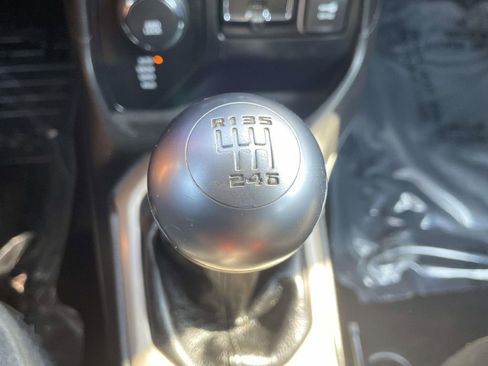 Used 2016 Jeep Renegade Sport w/ Power & Air Group AWD/4WD image 39