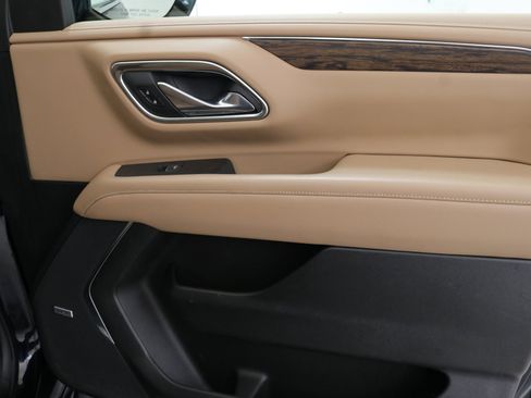 Used 2023 Chevrolet Tahoe Premier image 30