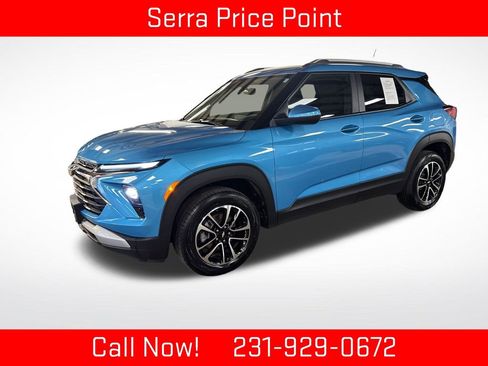 Certified 2025 Chevrolet TrailBlazer LT AWD/4WD image 1
