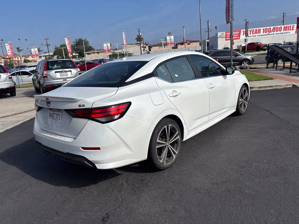 Used 2023 Nissan Sentra SR FWD image 4