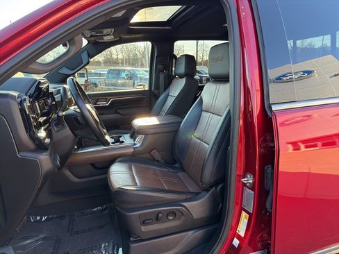 Used 2024 Chevrolet Silverado 2500 High Country w/ High Country Premium Package image 10