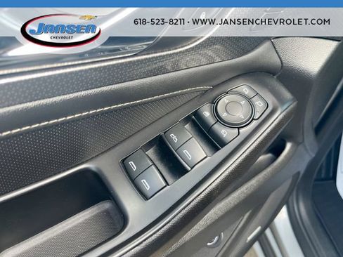 Certified 2023 Chevrolet Traverse Premier FWD image 22