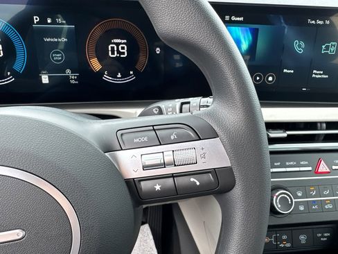 New 2026 Hyundai Tucson SE image 15