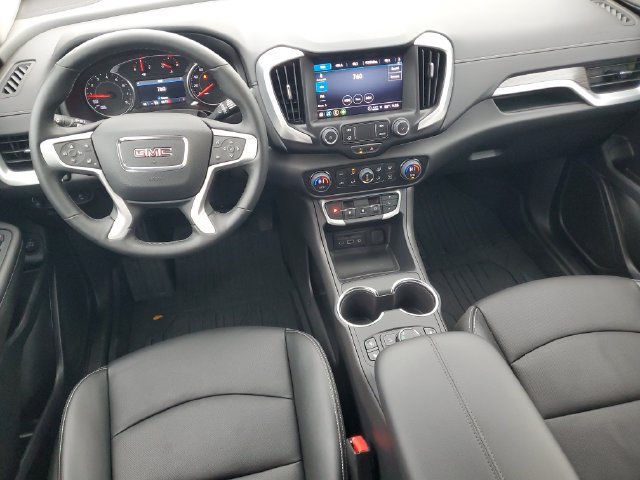 Certified 2024 GMC Terrain SLT FWD image 12