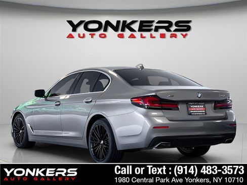 Used 2023 BMW 540i xDrive w/ Convenience Package AWD/4WD image 4