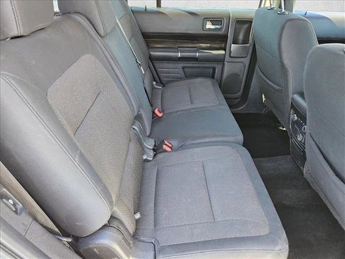 Used 2016 Ford Flex SEL image 18