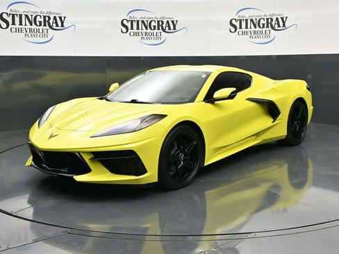 Used 2022 Chevrolet Corvette Stingray Coupe w/ 1LT RWD image 3