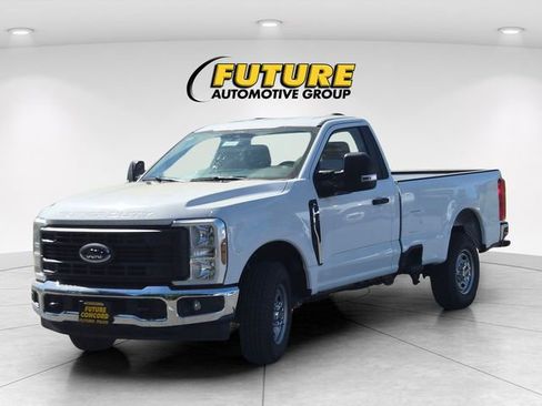 New 2026 Ford F250 XL w/ XL Chrome Package RWD image 2
