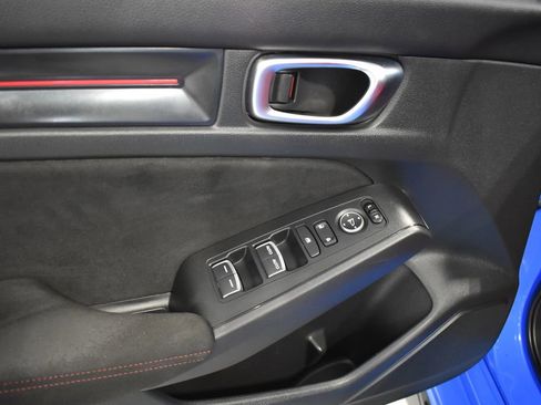 Used 2024 Honda Civic Type R image 17