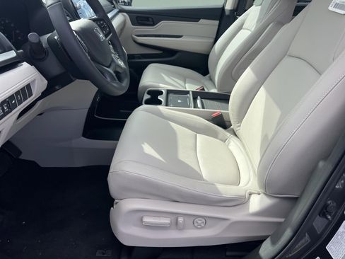 New 2026 Honda Odyssey EX-L image 30