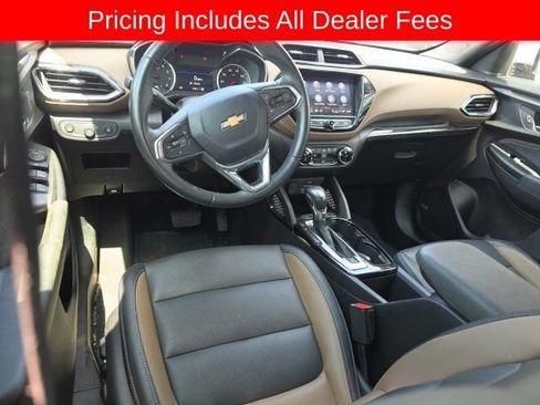 Used 2021 Chevrolet TrailBlazer ACTIV w/ Sun and Liftgate Package AWD/4WD image 18