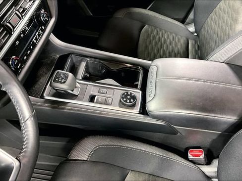 Used 2024 Nissan Pathfinder SV w/ Lighting Package (N92) AWD/4WD image 18