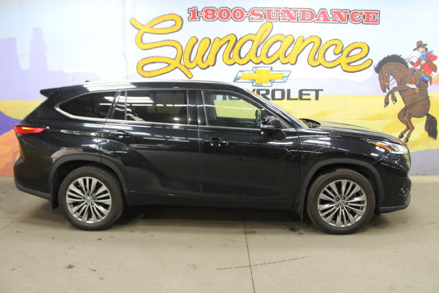 Used 2020 Toyota Highlander Platinum AWD/4WD image 1