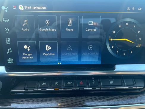 Used 2025 Chevrolet Silverado 1500 LT image 11