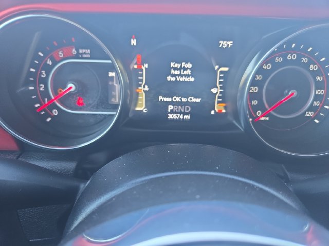 Used 2022 Jeep Gladiator Rubicon w/ LED Lighting Group AWD/4WD image 16