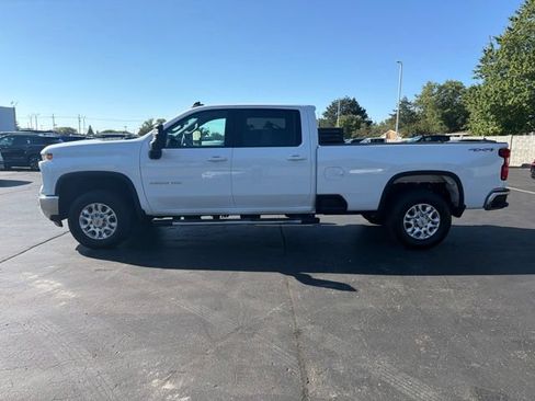 Used 2025 Chevrolet Silverado 3500 LT w/ Safety Package AWD/4WD image 1
