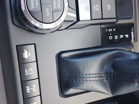 Used 2025 Toyota Tacoma Trailhunter image 27