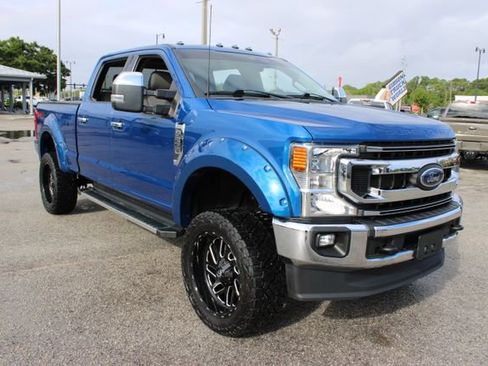 Used 2022 Ford F250 XLT w/ XLT Premium Package AWD/4WD image 14