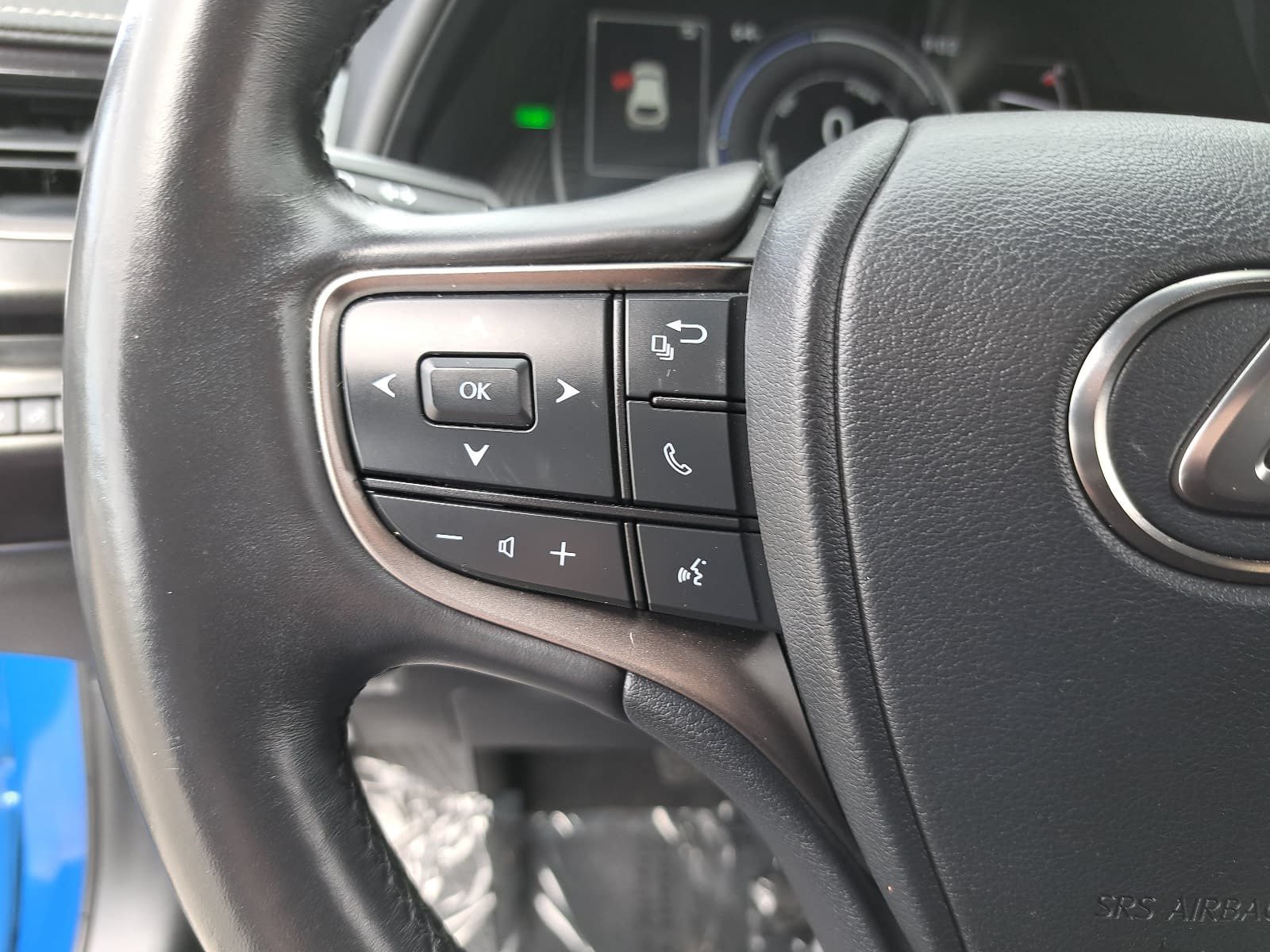 Used 2024 Lexus UX 250h FWD image 19