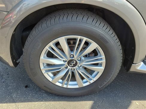 Used 2020 INFINITI QX80 Luxe w/ Proassist Package image 5