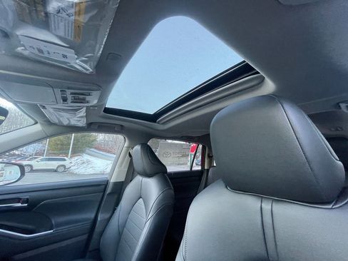 New 2026 Toyota Highlander XLE image 6