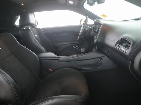 Used 2021 Dodge Challenger R/T w/ T/A Package image 31